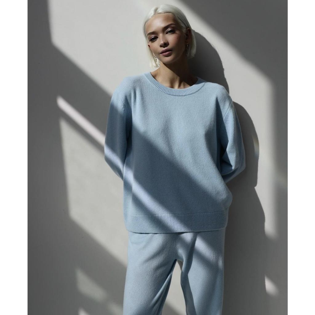 Einfarbiger Rundhals-Pullover für Damen | Weiches Strickoberteil | Lässige lockere Passform