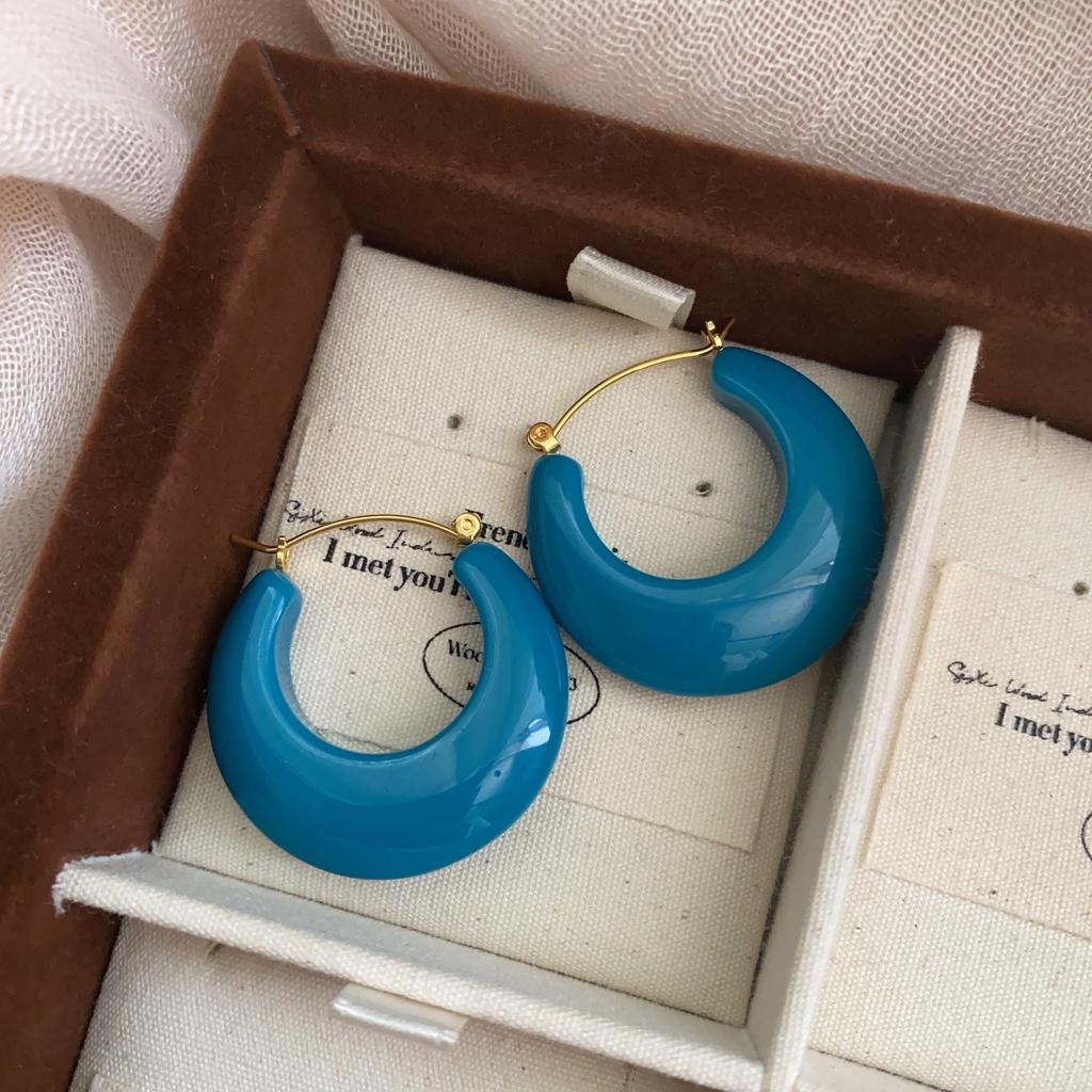Korean Small Fresh Semi-Round Stud Earrings Temperament Versatile Earrings Candy Color Personality Advanced Sense Daily Commuter Earrings