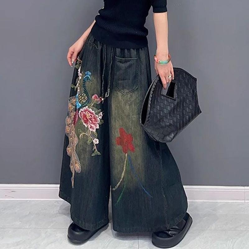 Vintage Style Embroidered Wide Leg Jeans for Women Elastic High Waist Casual Denim Pants Women 2025