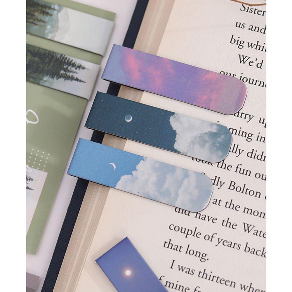 Reading Assistant Misty Fantasy Series Page Label Page Holder Reading Book Mark Magnet Bookmark
