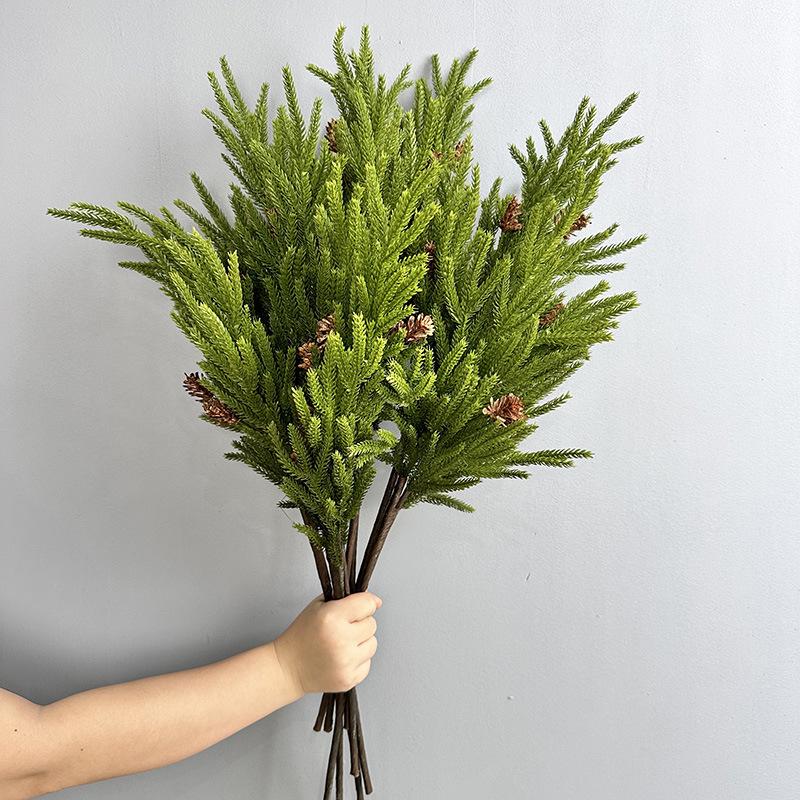 Artificial Norfolk Pine Branch Christmas Ornament with Soft Glue Hand-Rolled Pine Needles In Green