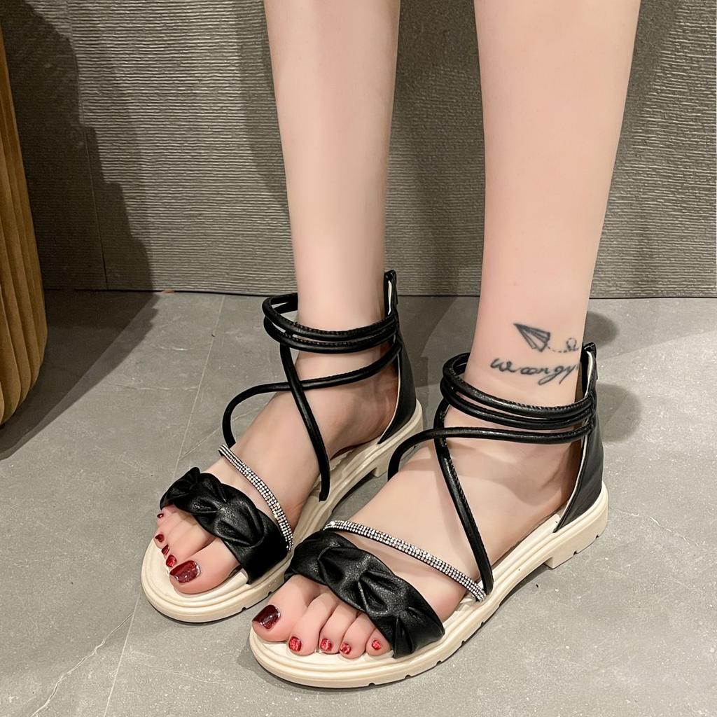 Diamond Ladies Shoes Strappy Black Flat Rubber Women's Sandals Roman Style Low Price Korea 2025 Luxury Sandal Summer Comfortable