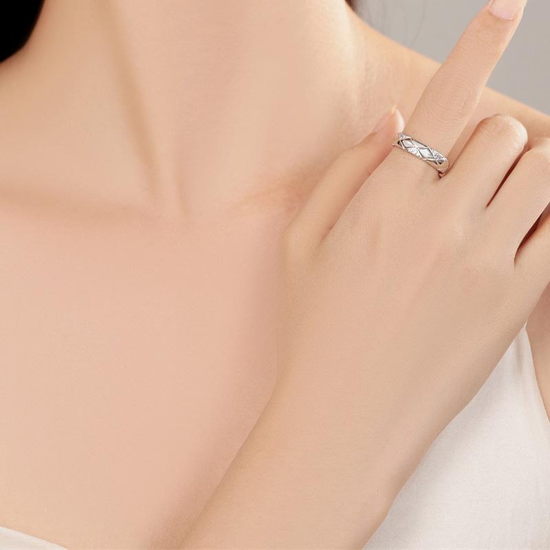 Barbie Textured rhombus, elegant and original, 925 silver ring, women's style ZJYJZ-YS-140