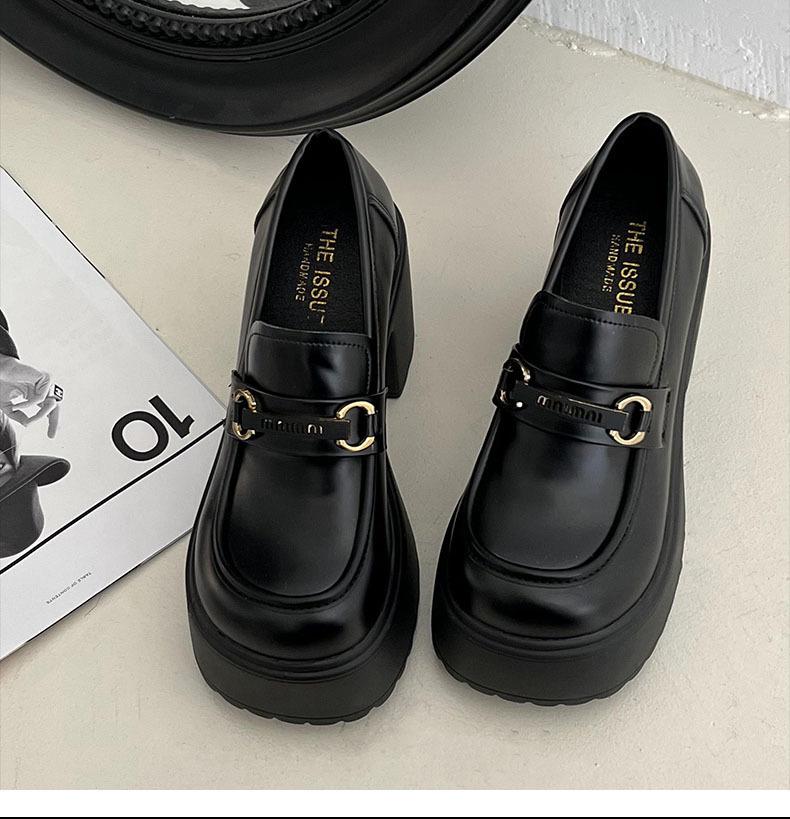 Internetová celebrita bílé francouzské malé silné podpatky dámské jaro a podzim 2025 nové univerzální malé kožené boty Mary Jane