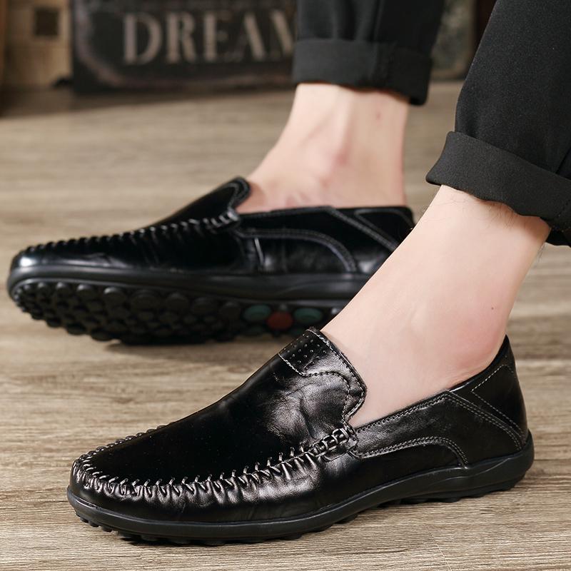 Letnie buty męskie Modne buty na co dzień Oddychające buty samochodowe dla użytkowników Modne leniwe buty Czarne mokasyny