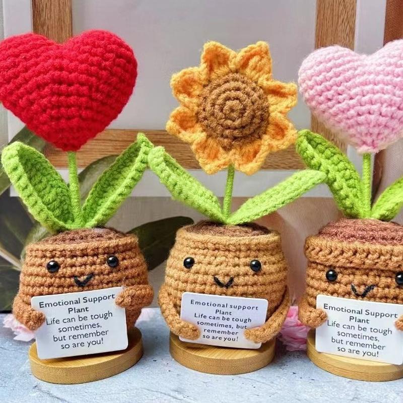 Crochet EnergyHeart Flower Hand-woven Dolls Home Room Decoration Hug Pocket Knitting Doll Positive Card Desktop Ornament Gifts