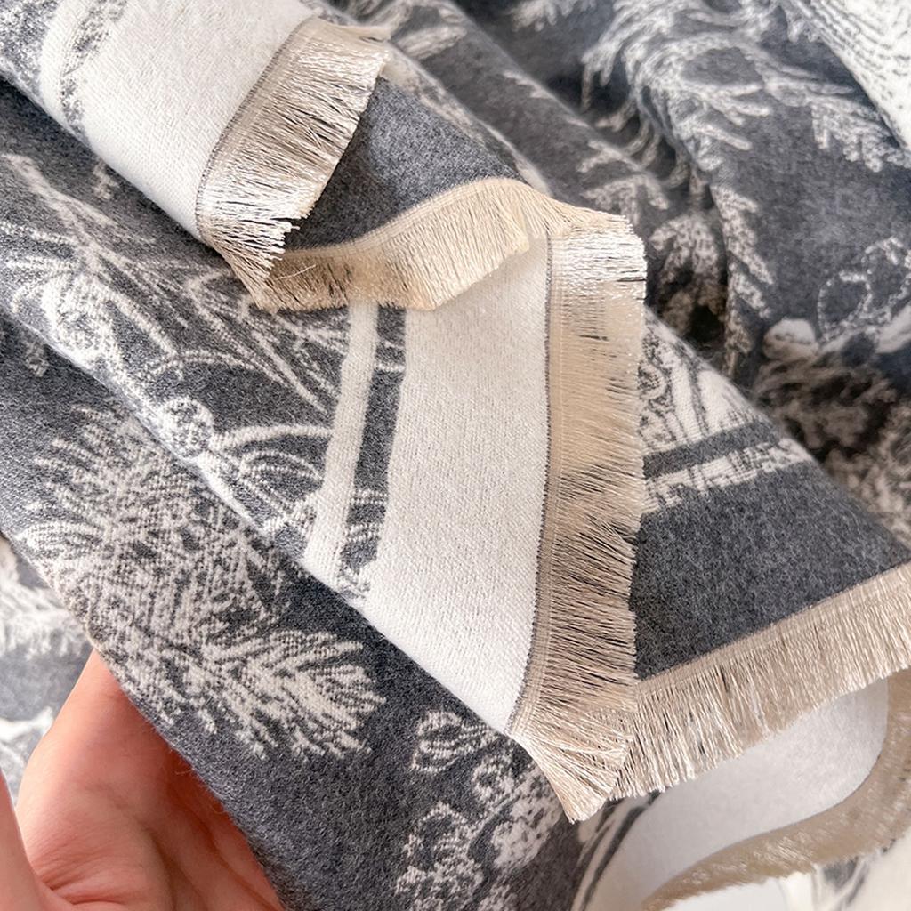 Schicker doppelseitiger Blumenschal für Damen - Kuschelig & warm, Perfekt für Winterausflüge Halswickel oder Schal für lässige & formelle Outfits