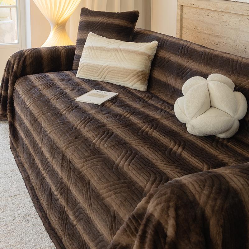Роскошный чехол на диван из кроличьего меха - Плотный теплый и элегантный для осенизимы 130 cm 2600₽