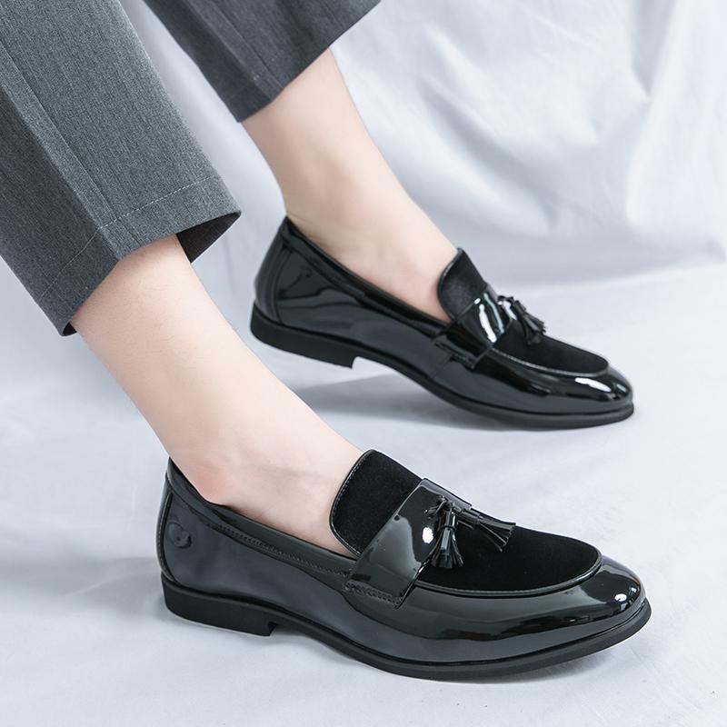 Men's Dress Shoes Tassel Leather Shoes Yuppie Men Loafers Formal Leather British Style Casual Mules Leather Business Shoes Male