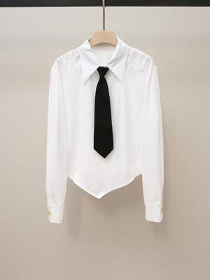 Topy – Halenky a košile