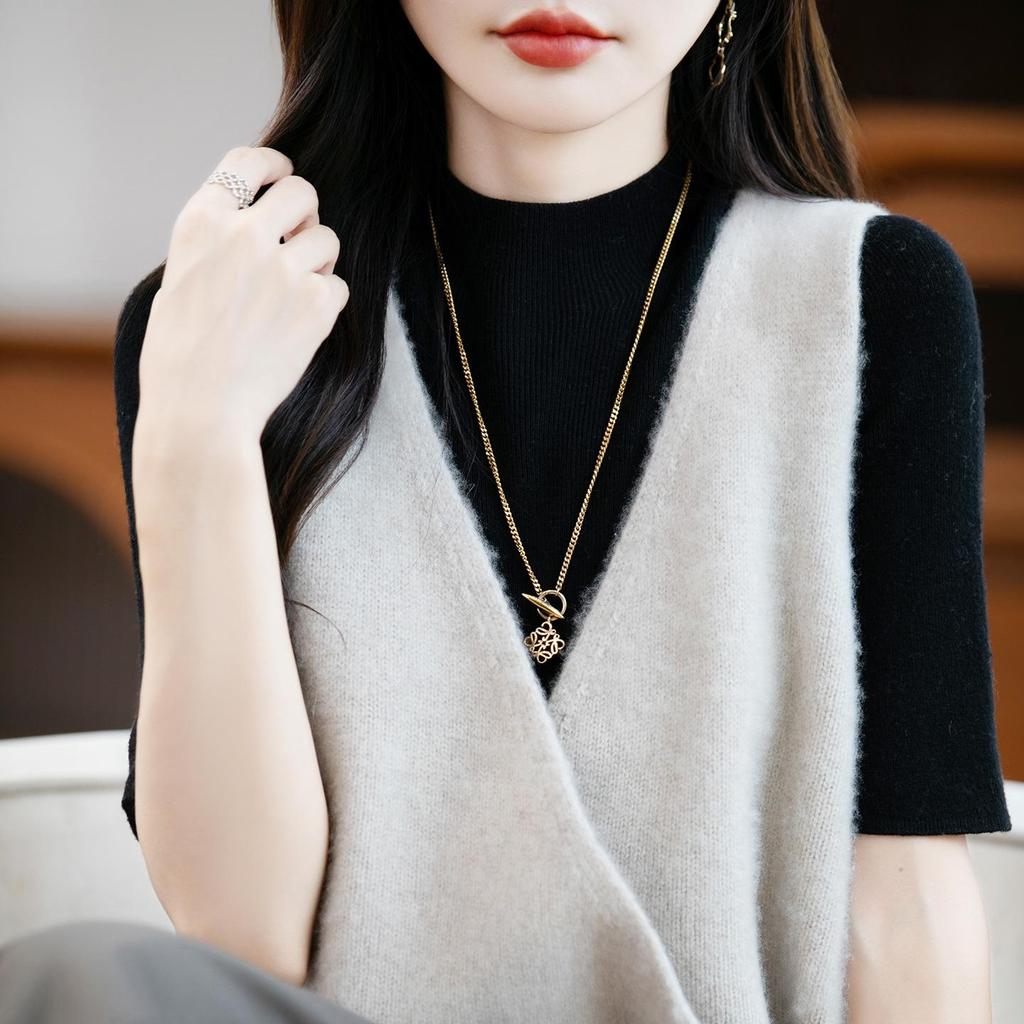 Women's V-neck 100% Pure Wool Sweater Vest - Loose Knit Solid Color Cashmere Pullover/Cardigan for Autumn & Winter.