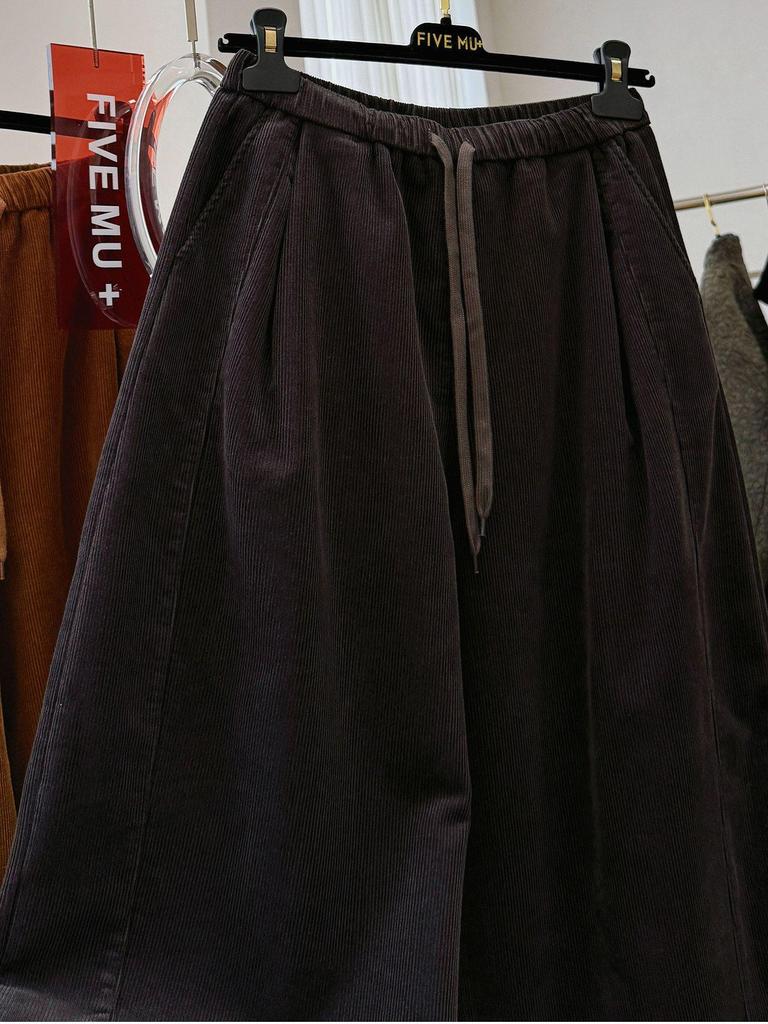 Women's Wide-Leg Corduroy Pants - Elastic Waist, Velvet-Lined, Casual Straight Cut for Autumn/Winter.
