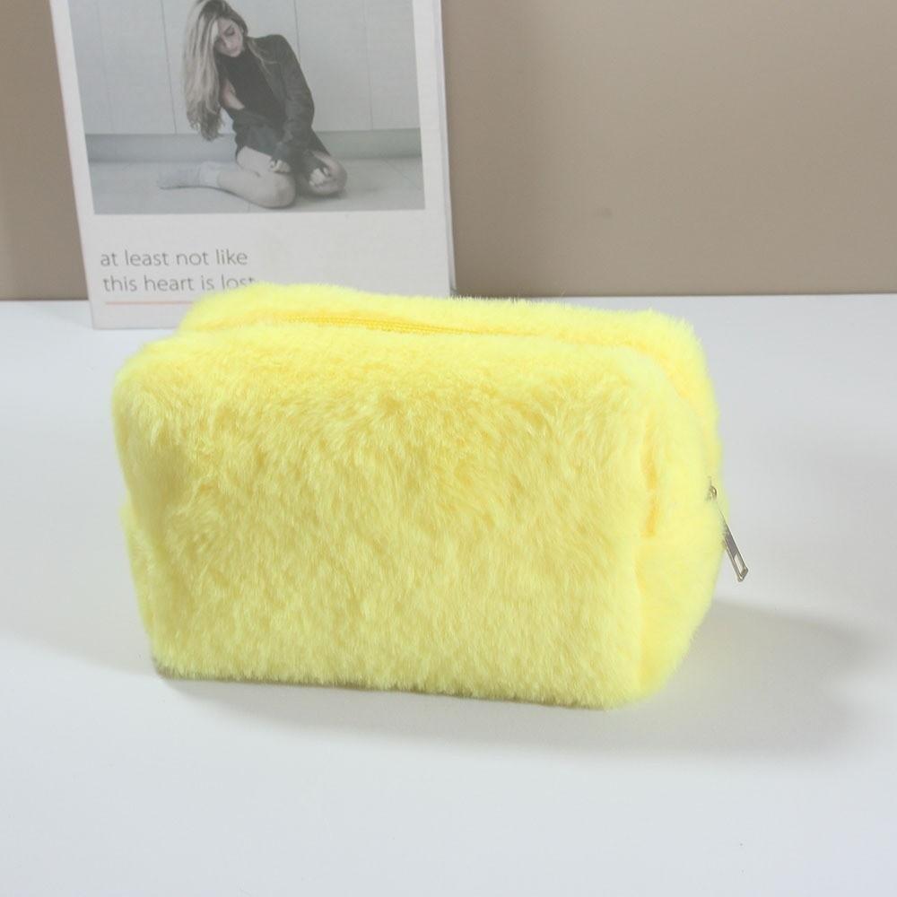 Cute Large Capacity Velvet Makeup Bag Soft Fur Puffy Travel Toiletry Bag Portable Cosmetics Pouch Women Girls