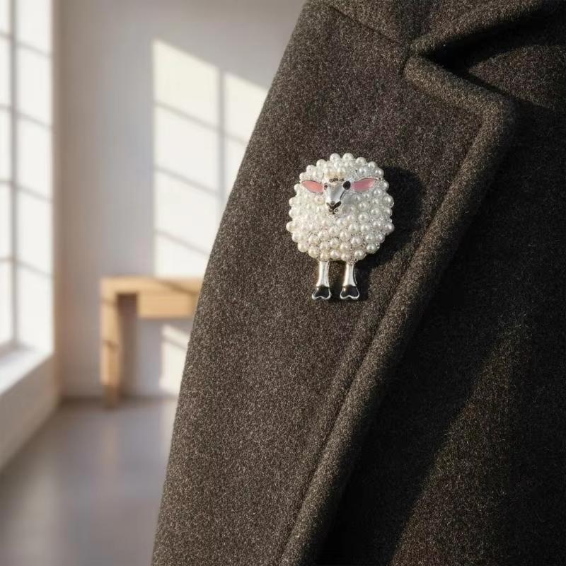 Imitation Pearl Sheep Animal Brooch Pin 1Pcs for Women Elegant Design for Wedding Party Coat Bag Decoration Gift