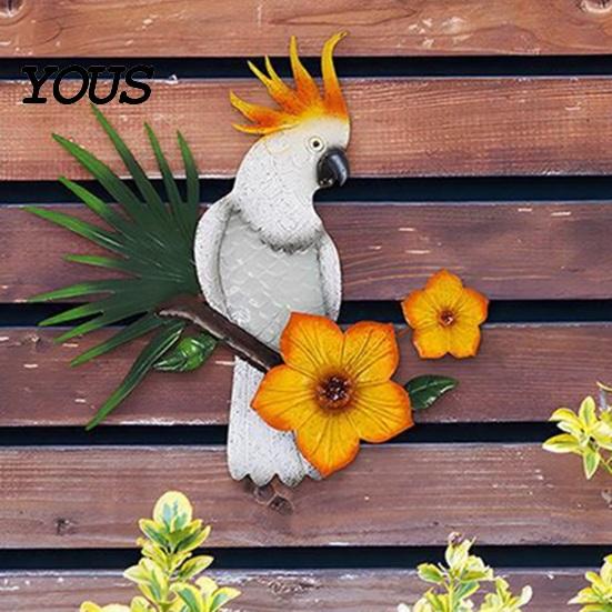 Rust-proof Garden Hanging Metal Parrots Wall Art Decor, Bird Parrot Flower Leaf Decor Pendant, Outdoor Tropical Ornament,