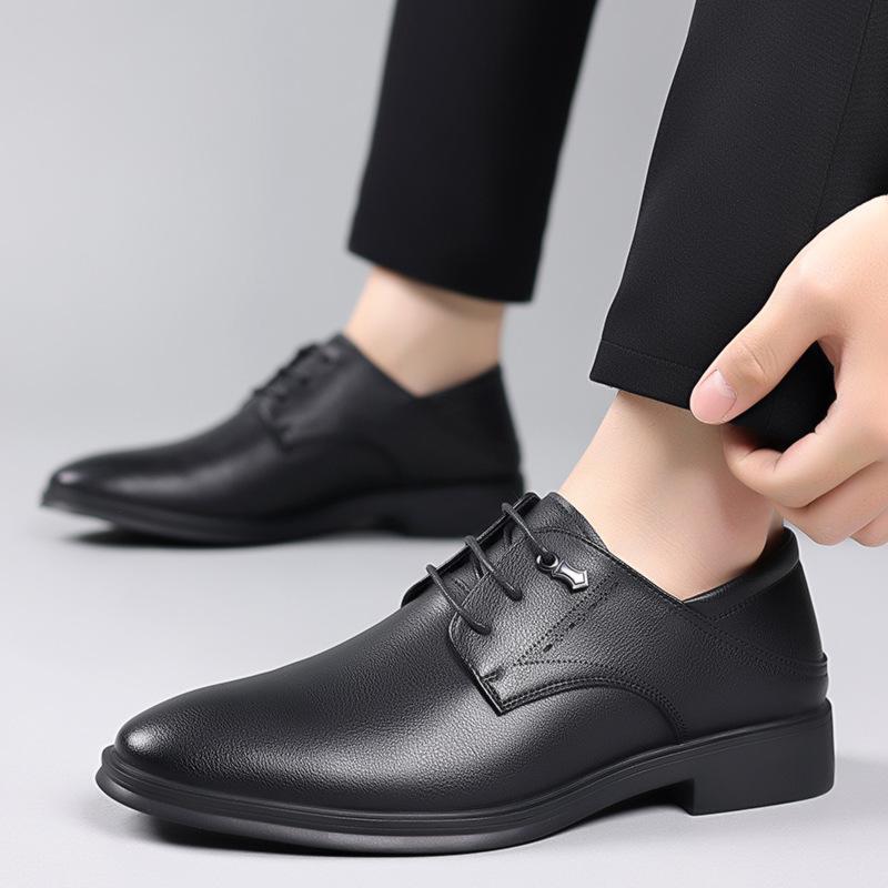 Fashion 2024 Spring Autumn New Men's Dress Shoes British Business Fashion Black White Pointed Youth Leather Shoes for Men