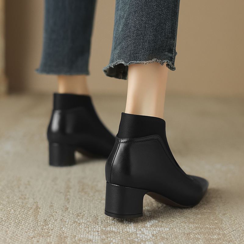 Krazing Pot Cow Leather Sheep Suede Winter Pointed Toe Med Heels Modern Boots Women Slip On Ankle Boots