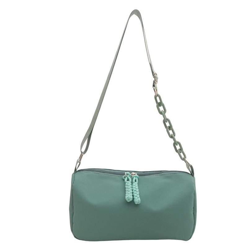 Boston Style Casual Canvas Pillow Bag With Chain Detail For Daily Use