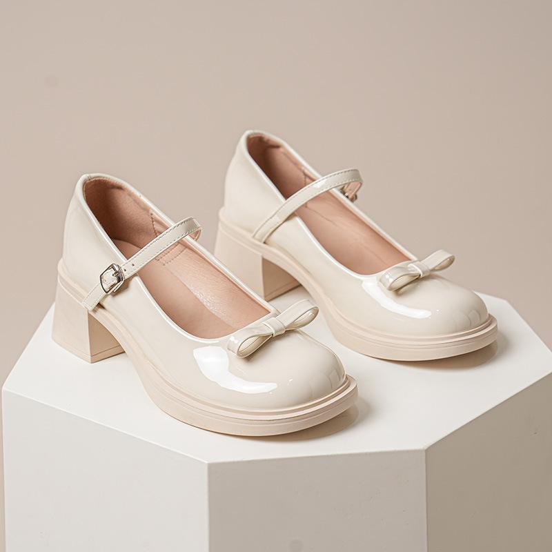 

Туфли женские французские Мэри Джейн на платформе с толстым каблуком, весна 2025, новые кожаные туфли маленького размера, внутренняя высота увеличивается, темпераментные одинарные туфли 41