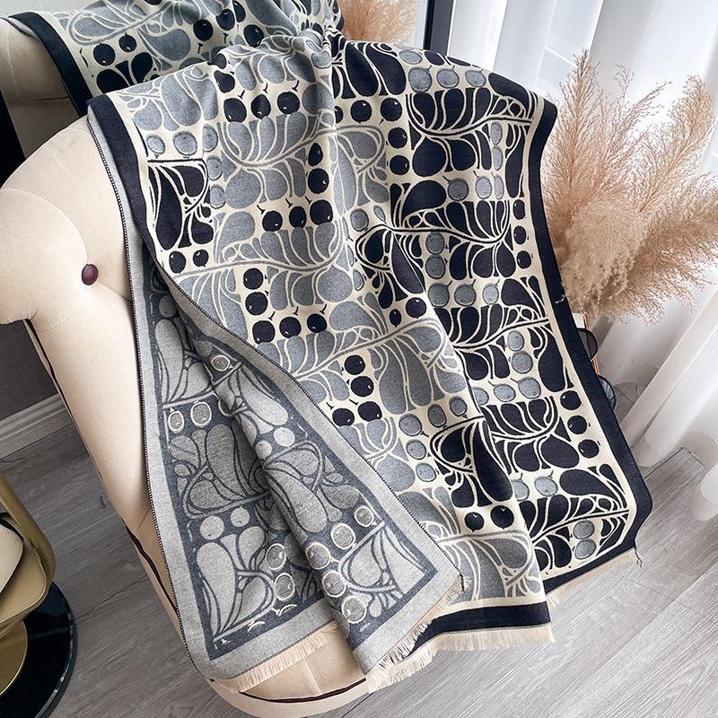 Geometric Scarf, High-End Shawl, Age-Reducing Scarf, Students Go Out With Warm Women