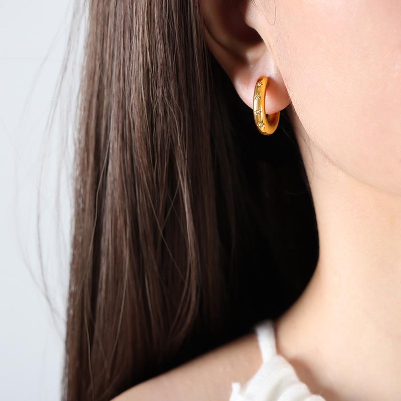 Elegant Zircon Inlaid Stud Earrings for Women - Trendy, Non-Fading Design
