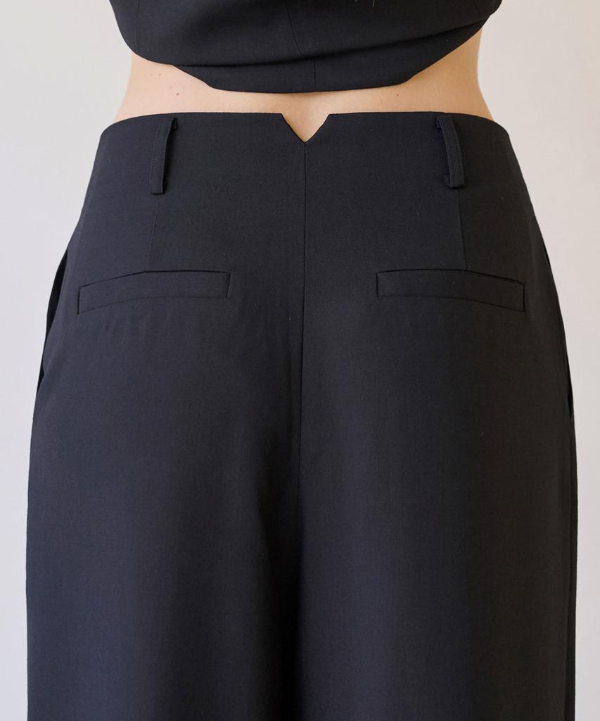 Illoje Nu Airy Pants (Black)