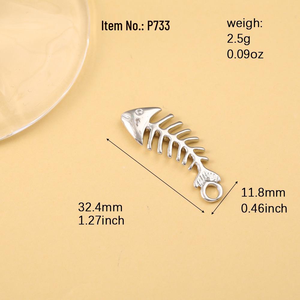 Eleganter vergoldeter Koi-Fisch Anhänger mit Strasssteinen