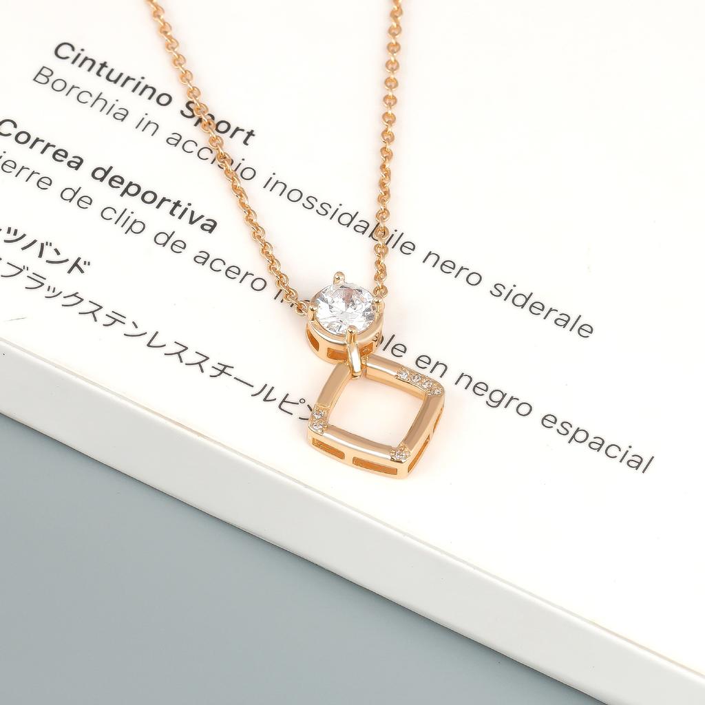 Necklace Ins Female Tide Niche Original Design Sense Versatile Diamond Rhombus Pendant Collarbone Chain
