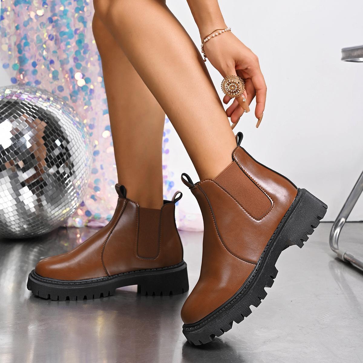 

Повседневные универсальные одинарные ботинки 2025 новые большого размера осенние с круглым носком однотонные на толстом каблуке комбинированные женские ботинки Мартин 42 темно-коричневого