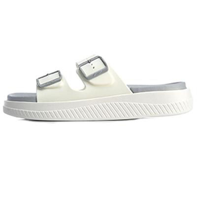 Sapatos de mulher – Sandálias