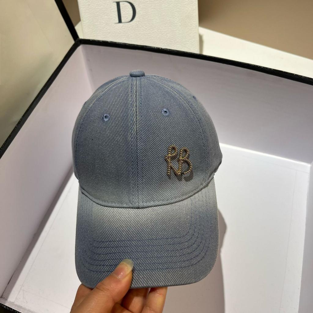 Luxury Metal Letter RB Baseball Cap Men Women Fashion Snapback Hip Hop Caps Adjustable Bone Dad Hat Outdoor Visor Sun Hats