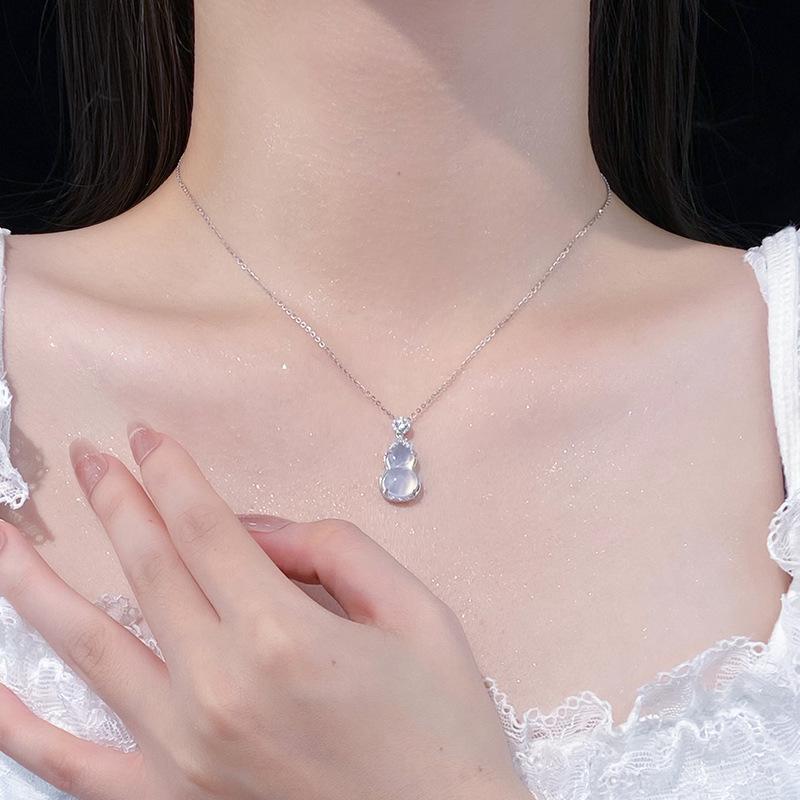 Gourd Round Zirconium Necklace with Fresh and Cool Temperament, Versatile Design, Niche Clavicle Chain