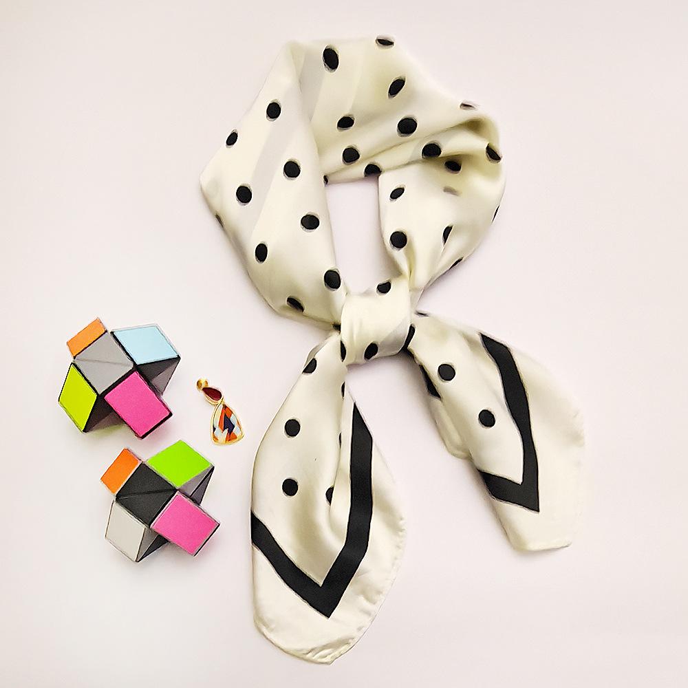 Women's Versatile Green Silk Satin Scarf - Fresh High-End Accessory