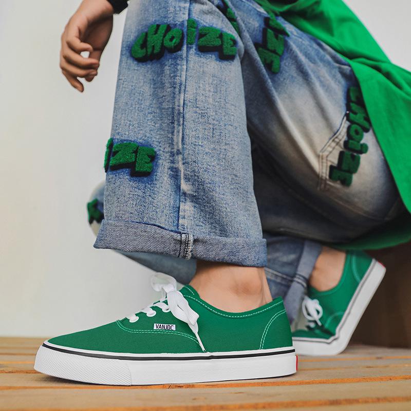 Korean Style Casual Canvas Skate Shoes 2025 - Unisex Winter White Sneakers for Students