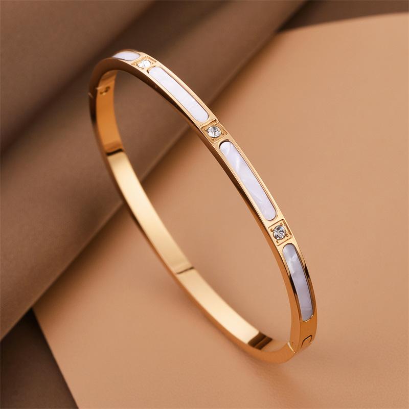 Htpwe Stainless Steel Shell Inlaid Zirconium Bracelet Women 18k Gold Couple Holiday Gift Non-Fading Bracelet Party Daily Zircon