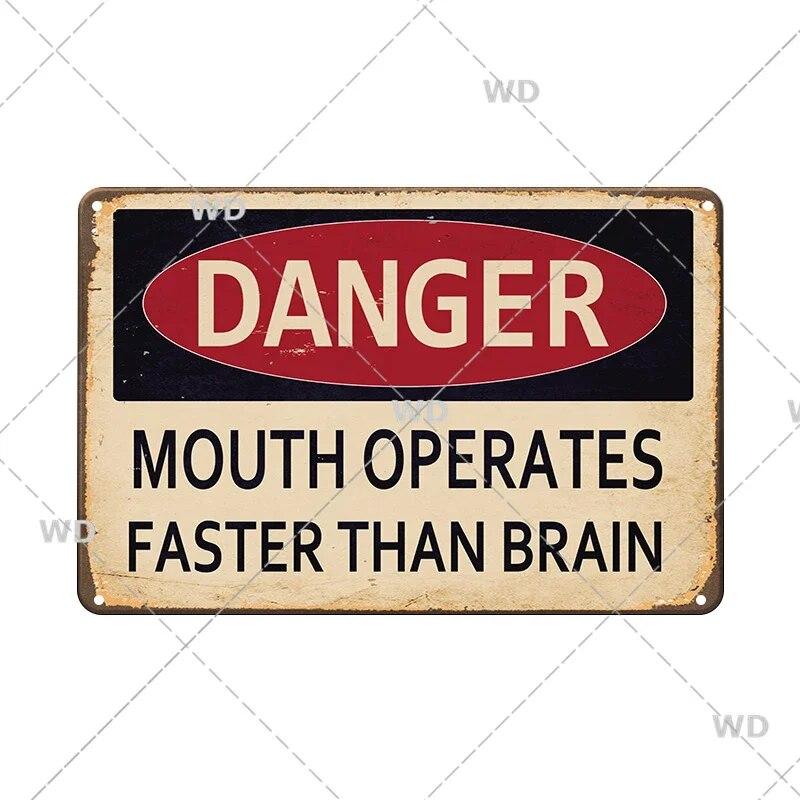 Retro Vintage Beware Of Dog Warning Vintage Tin Signs Caution Metal Plate Metal Poster Plaque For Club Home Pub Bar Wall Decor