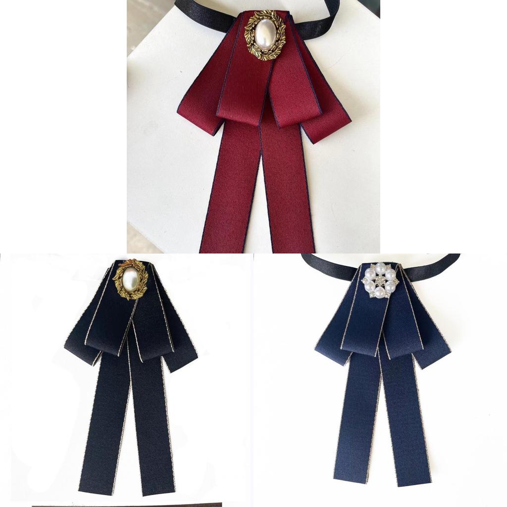 College Style Butterfly Bow Tie For Women With Silk Polyester Material For Graduation Photos