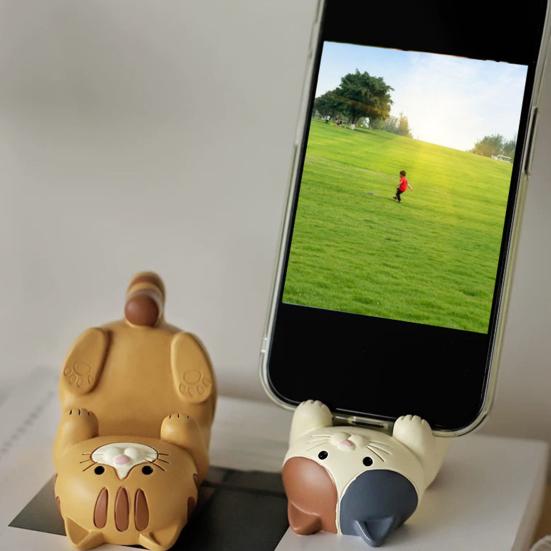 Harz Katzenfigur Handyhalter Niedlicher Katzenförmiger Brillenhalter Tiergeschenke für Katzenliebhaber Heim-Büro-Schreibtischdeko