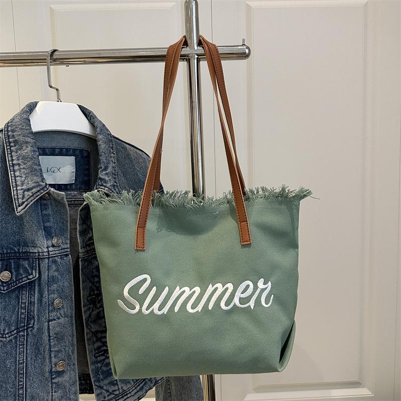 2025 fairy bag girl new Korean version fringed portable shopping bag retro autumn and winter embroidery tote bag shoulder bag