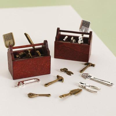 Puppenhaus Miniatur Werkzeugset Metallhammer Zange Schraubenschlüssel Set Mit Holzwerkzeugkasten Für Mikro Szene Modell Diy Dekoration Zubehör