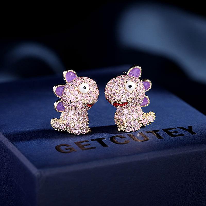 

S925 серебряные иглы модные новые серьги свежие серьги девичьи сердечки милые маленькие серьги-гвоздики в виде динозавра