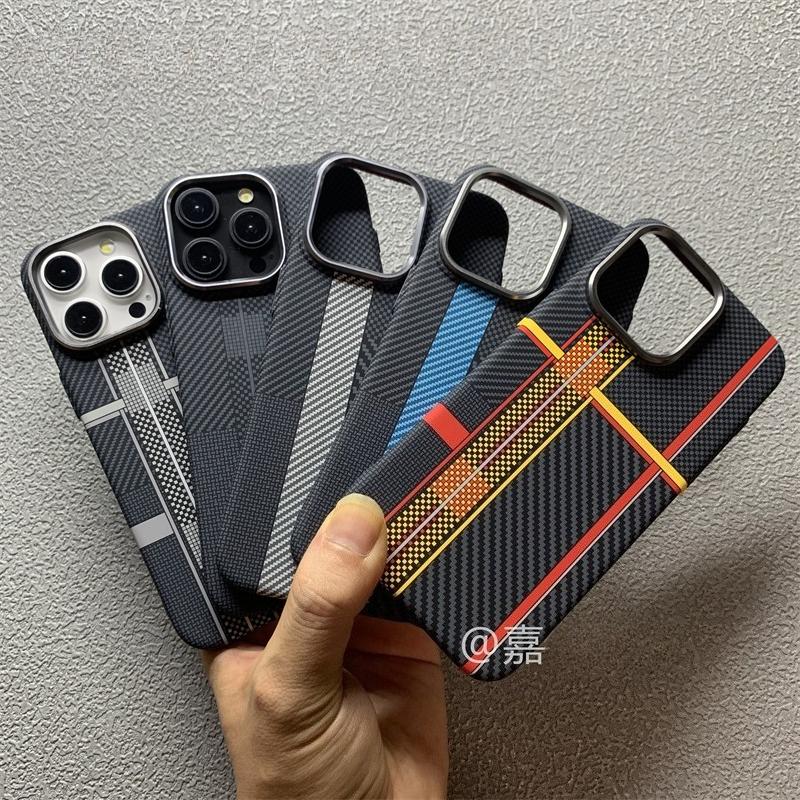 Farbkollision Magnetische Hartschale Hülle für IPhone 16 15 17 Pro Max Kunststoff Carbon Relief Schale Kameraobjektiv Legierung Rüstung Fundas