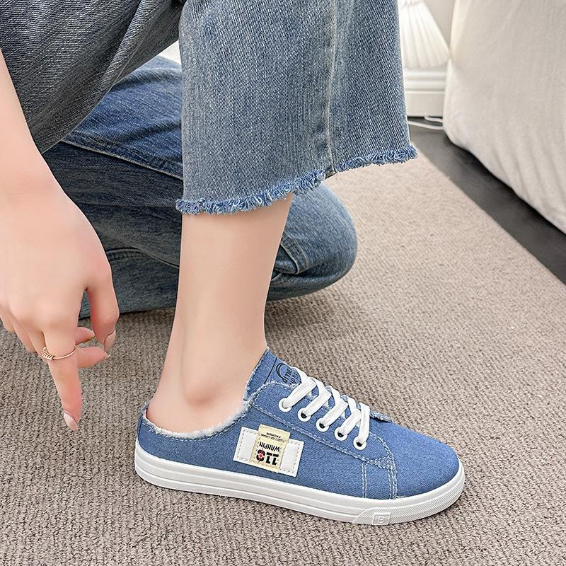 2025 Spring and Autumn New Canvas Shoes Female Students Half Drag Lazy One Pedal Versatile Breathable Casual White Shoes Tide