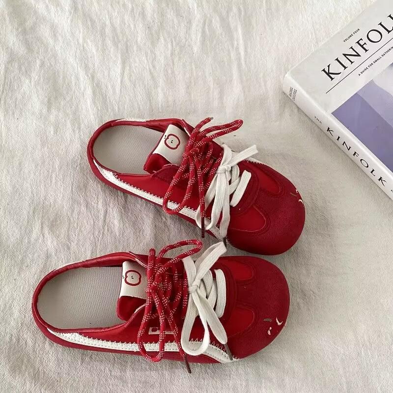 

Super red German training shoes, new spring and autumn breathable thin-soled retro casual slippers 40 червоний