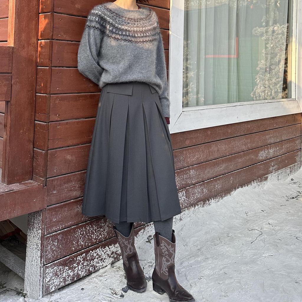 High-Waisted Pleated Wool-Blend Midi Skirt for Women - Autumn/Winter, Slimming A-line with Pressed Pleats and High-Quality Texture