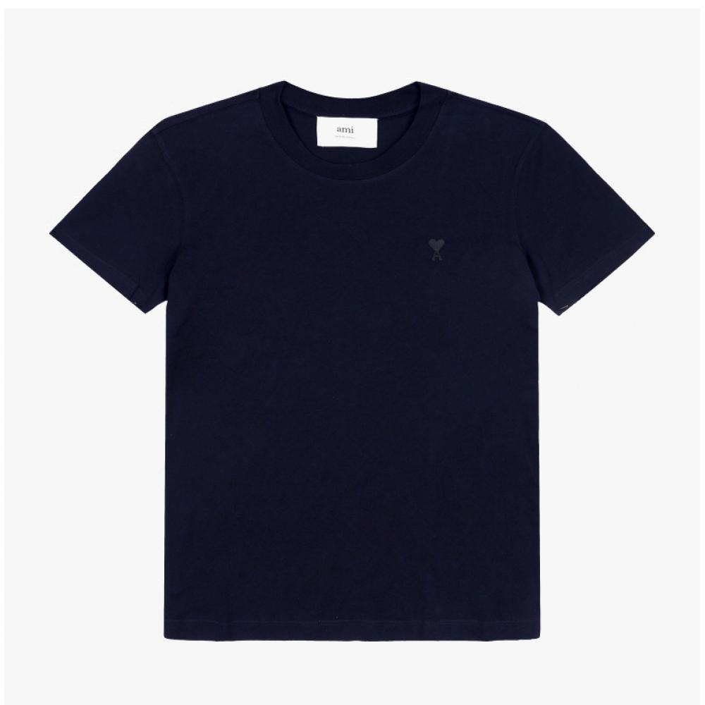 Ami De Queuf Tonal Small HearT Logo T shirT bfuTs003