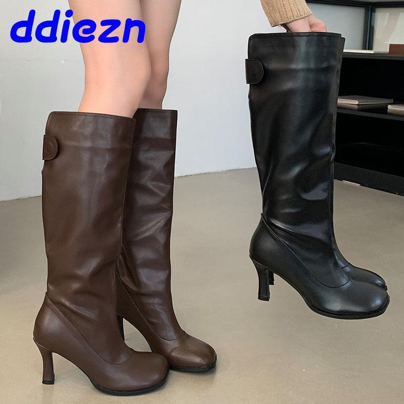 Fashion New Footwear Designer Slip On Long Booties Shoes For Women Fashion Round Toe Ladies Knee High Modern Boots Female Heels Shoes