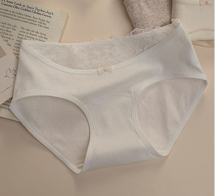 Damen Frühling und Herbst Spitze Rand Reine Baumwolle 10A Bakteriostatisch Erweiterter Schritt Hüfte Mittlere Taille Dreieck Slip