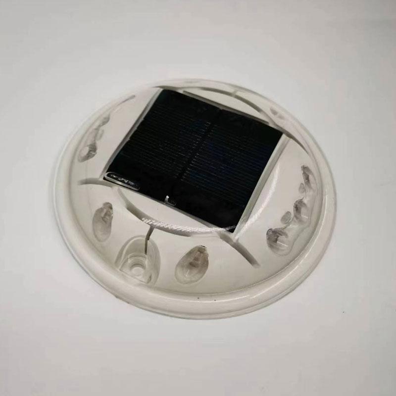High Quality IP65 PC Reflective Warning Sign High Power LED Solar Road Stud Light 800m Visual Distance Multi-color for Garden