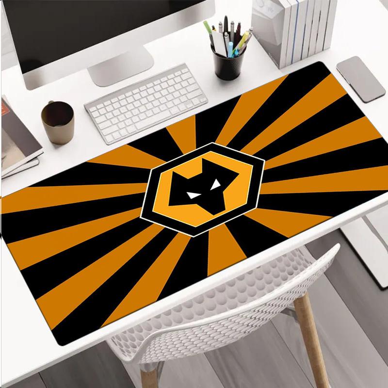 Flammende Wölfe Emblem Wanderer Mauspads, Gummibasis, Mauspads für Gamer und Bürogebrauch, Gaming Schreibtisch , Leicht zu reinigende Matte Weihnachtsgeschenke für Fans